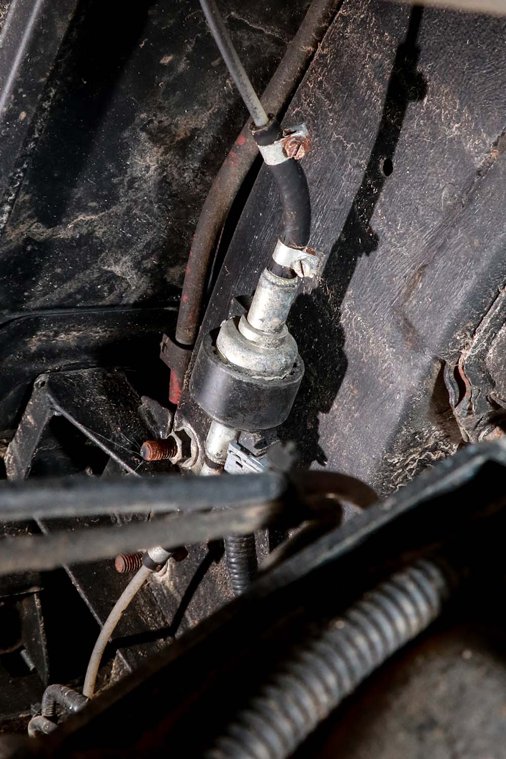 Befestigung Kraftstoffpumpe, flexibel, Standheizung