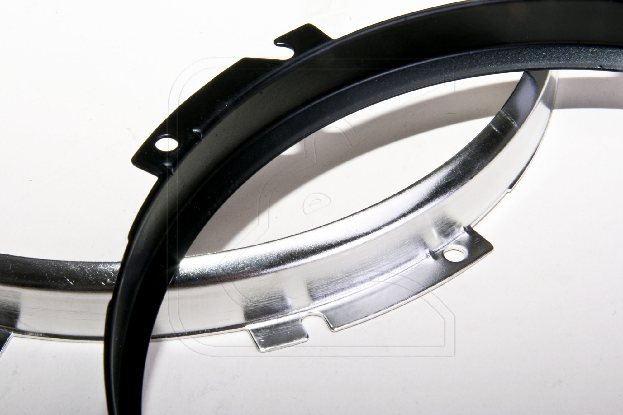 blerdef-bearlight-edelstahl-einbauringe-f-r-7-land-rover-defender-hauptscheinwerfer-img_2863-2-wz