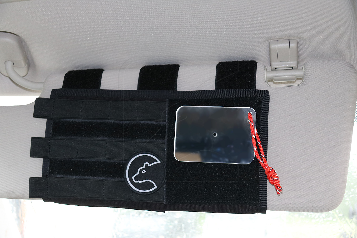 Sonnenblenden Organizer Molle