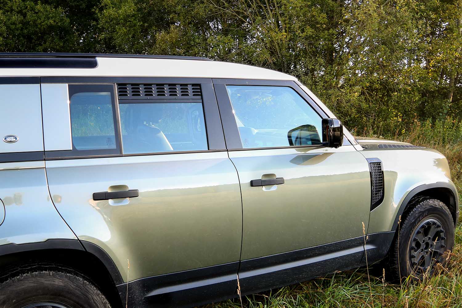 Lüftungsbleche für Land Rover New Defender MY 2020