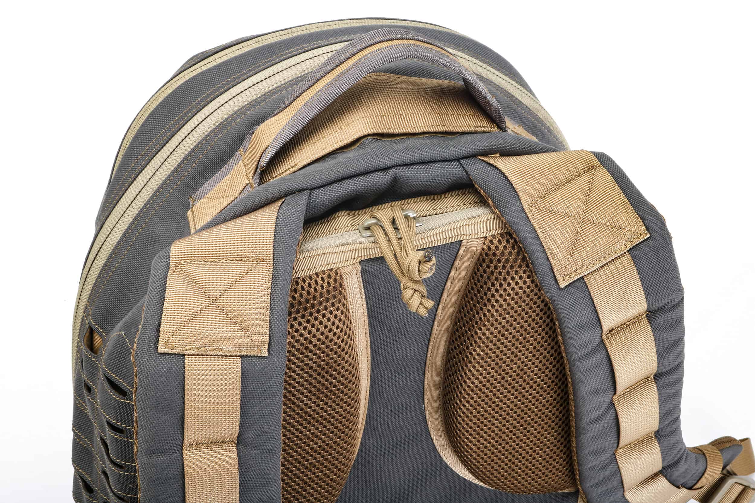 backpack-rucksack-molle-nakatanenga-03