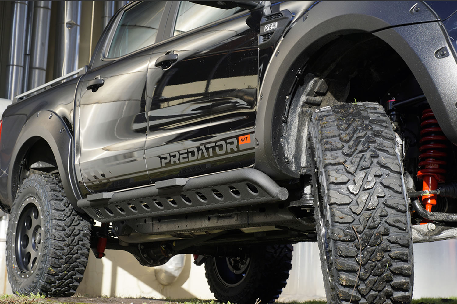 hforarsa01-rockslider-lapis-ford-ranger-01