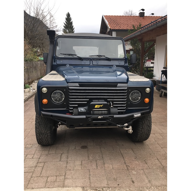 nakatanenga-seilwindenstossstange-trekfinder-fuer-land-rover-defender-mit-ohne-klimaanlage-05