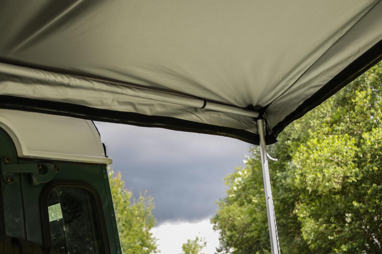 Evolution Rum-ums-Eck-Markise