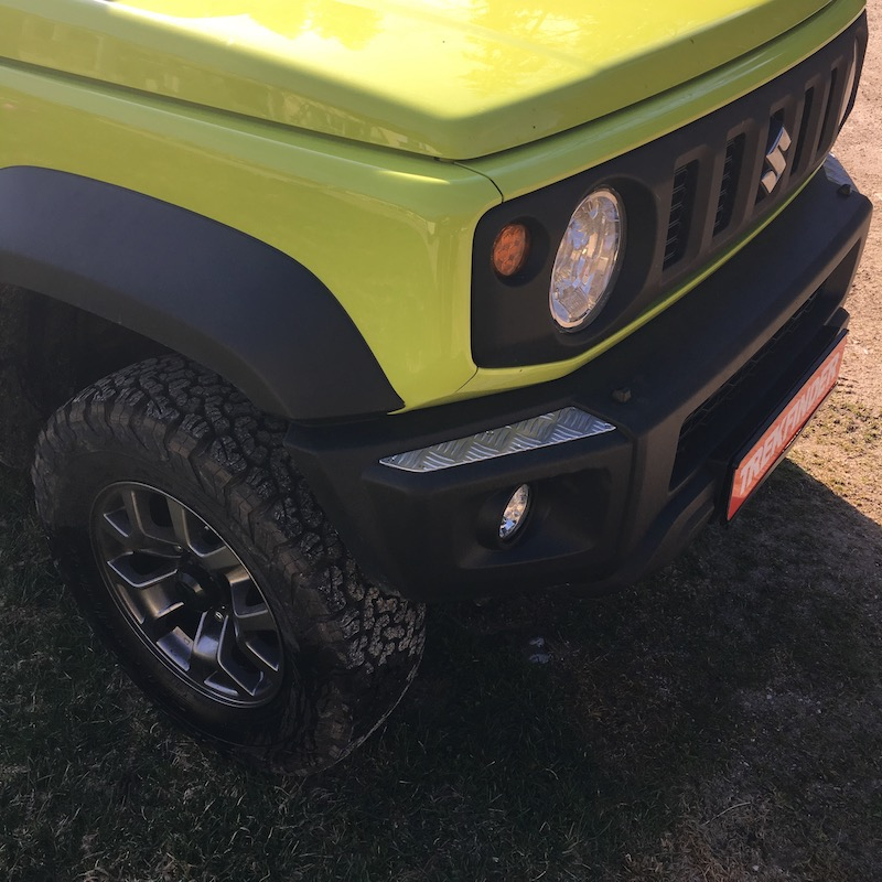 Riffelblechauflagen für SUZUKI Jimny