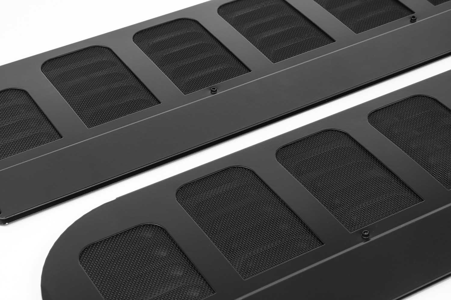 Detailaufnahme, Lüftungsblech mit Moskitonetz