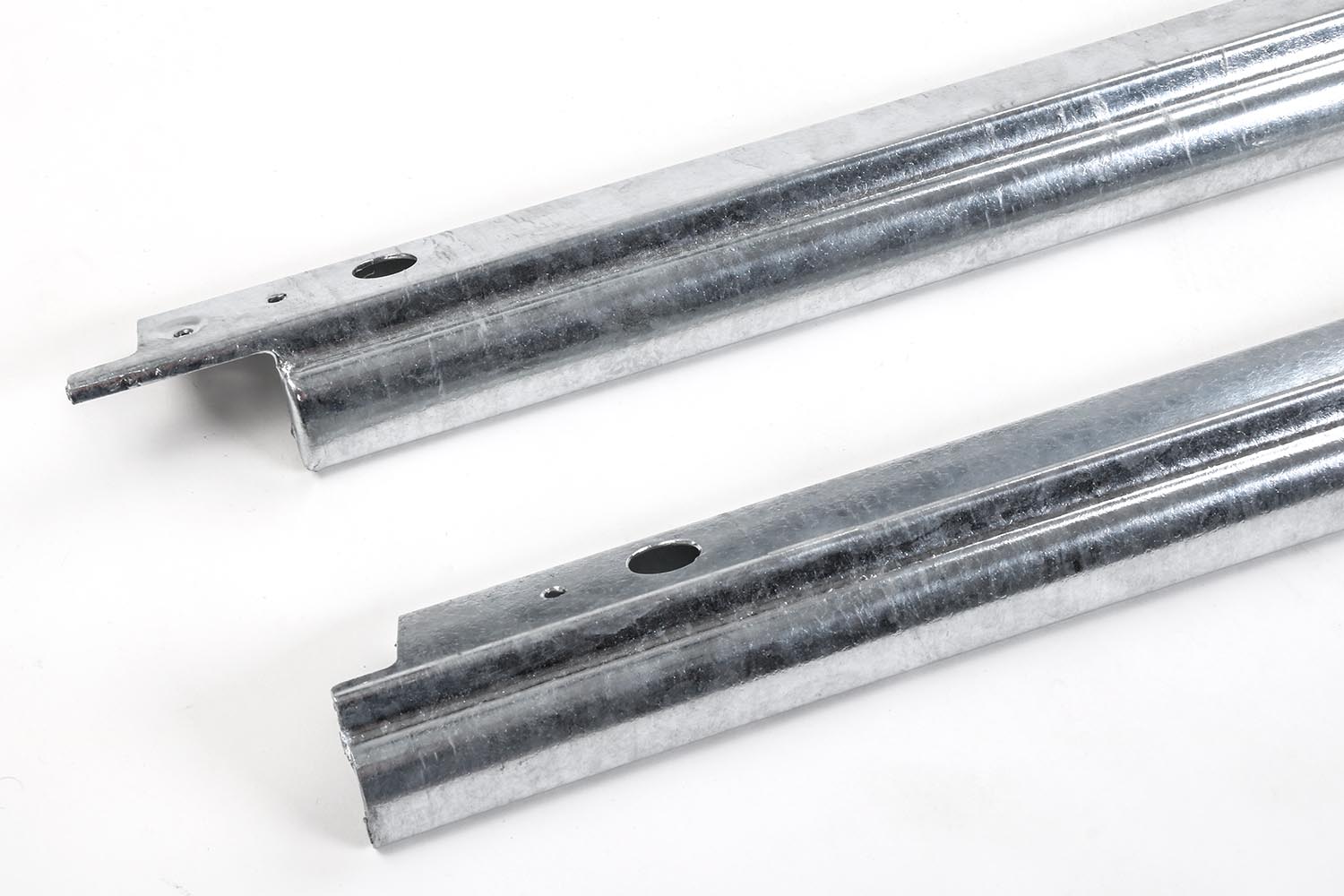 Detailaufnahme, Cappings, verzinkt für Türen 2. Sitzreihe, Defender