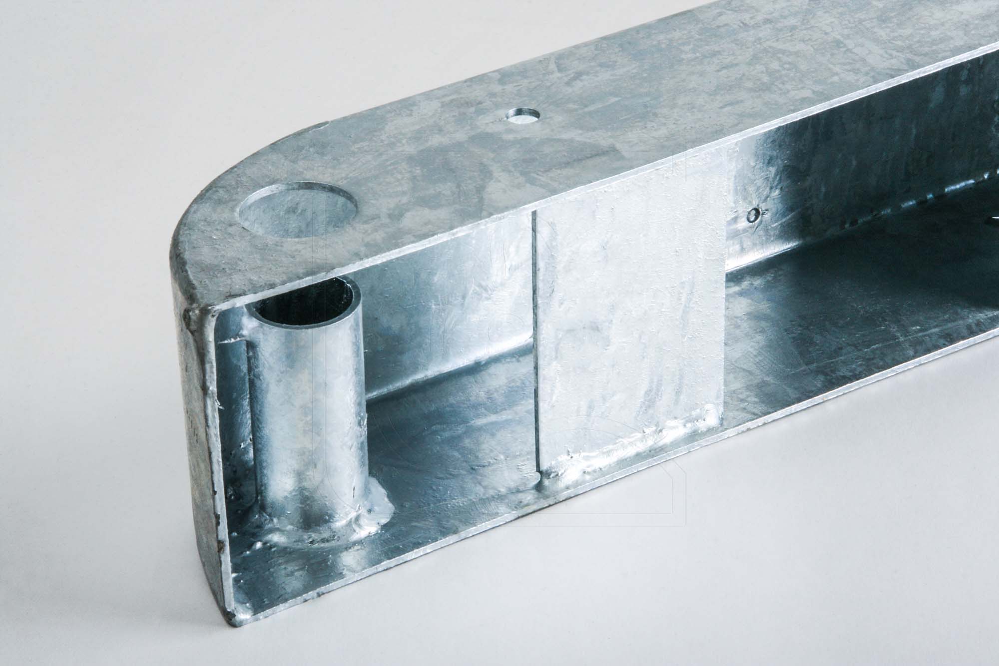 stossstange-blank-na-bpda5626-zugmaulstossstange-military-vorne-3-wz